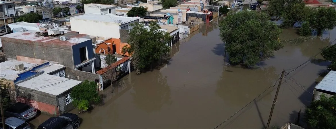 Hurricane Polo makes landfall on Mexico's Pacific coast, heads toward Sonora