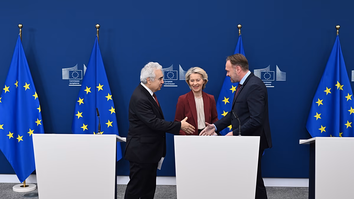 No energy shortage, but a painful winter looms for Europe, top EU energy leader warns