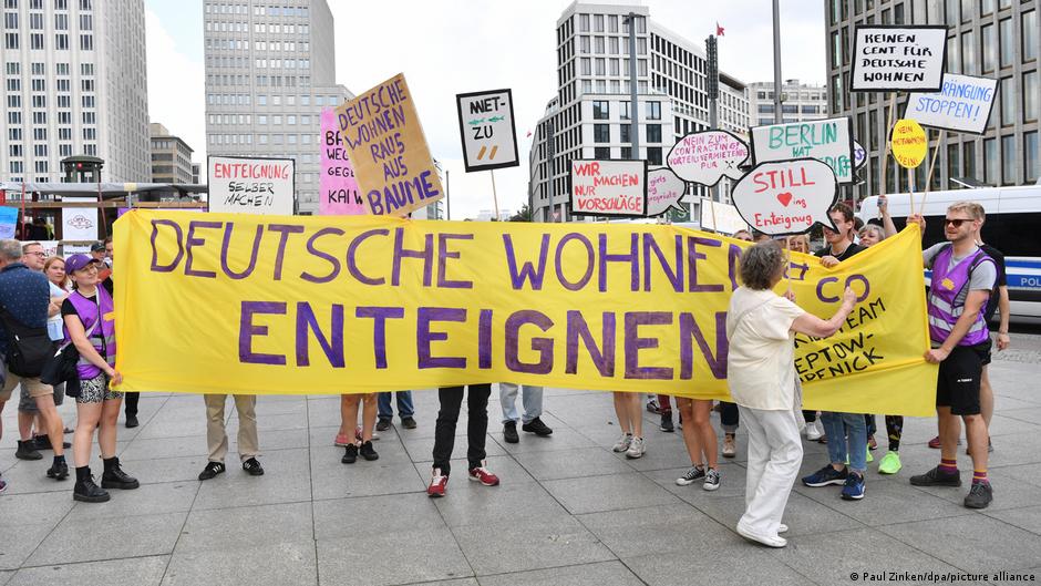 Could a Left Party government in Berlin expropriate large real estate companies?