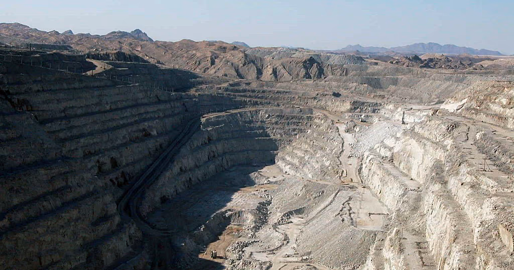 Niger seeks new investment as it tightens control over uranium sector