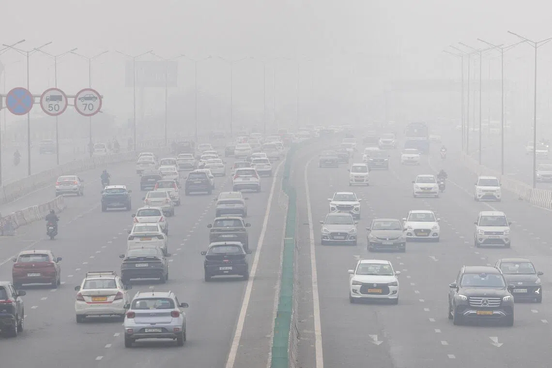 New Delhi to ban construction for six weeks to tackle air pollution