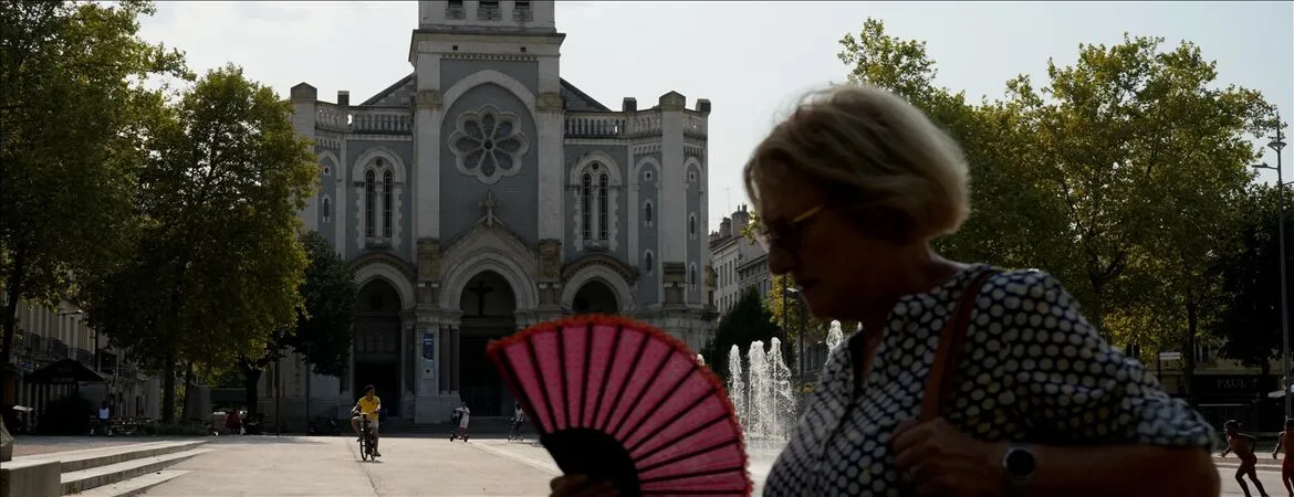 More than 800 'excess' deaths recorded in France during latest heat wave period
