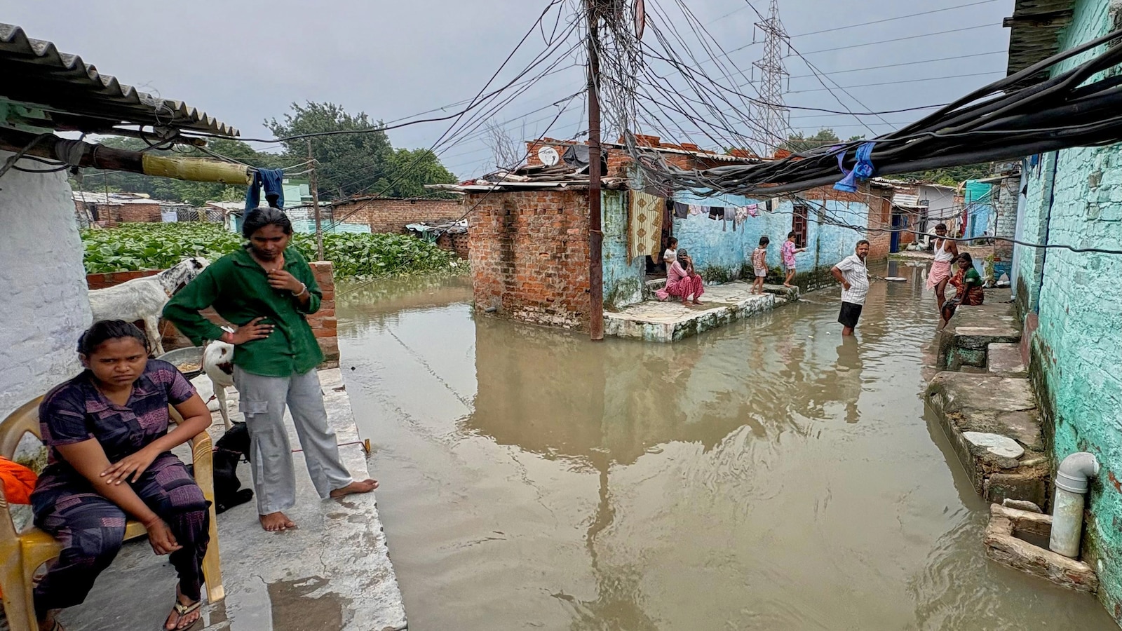 Heavy rain and flooding kill at least 62 in northern India