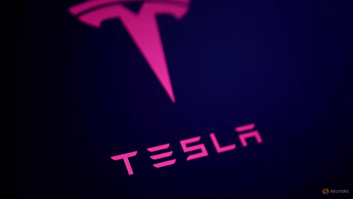 Tesla lines up $30 billion credit lines as capex, AI push accelerate