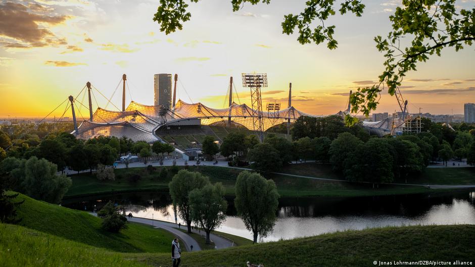 Munich is the favorite over Cologne-Rhine Ruhr to bid to host an Olympics in Germany