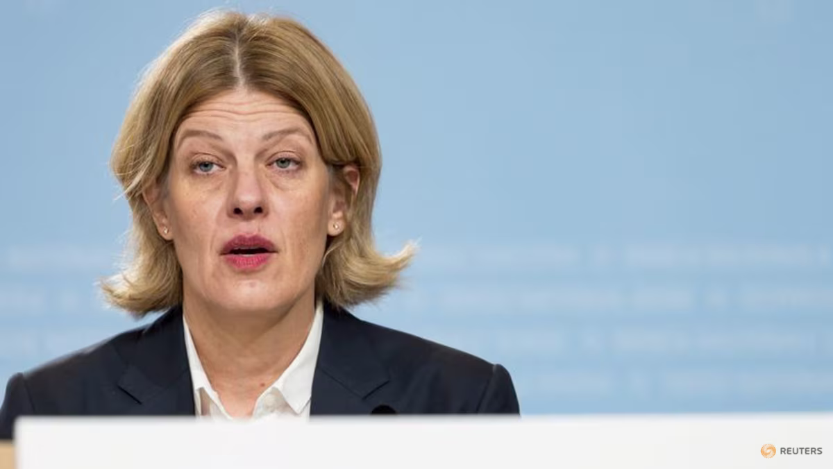 SNB's Tschudin voices concern about stablecoin impact on central banks