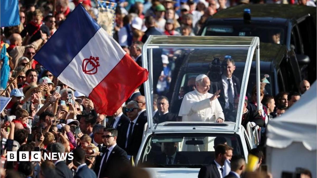 'Scourge' of abuse must be rooted out, says Pope during Lourdes visit
