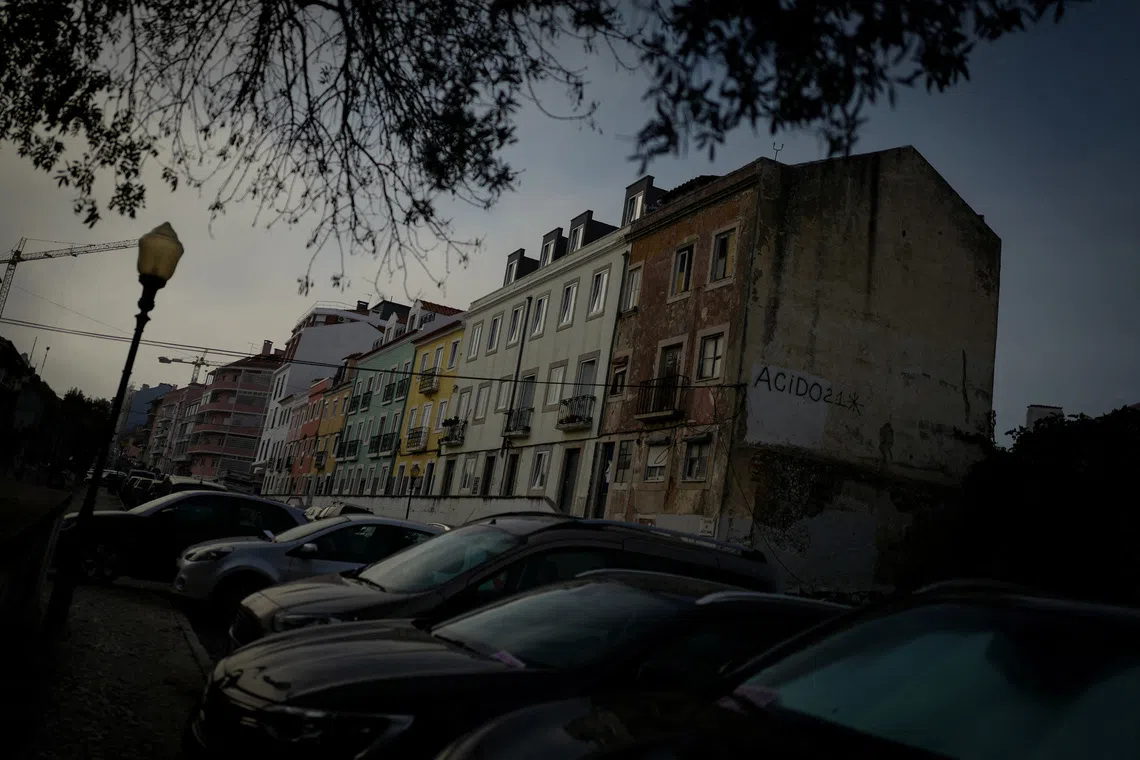 While Spain blocks evictions, Portugal forges on with bill to hasten them