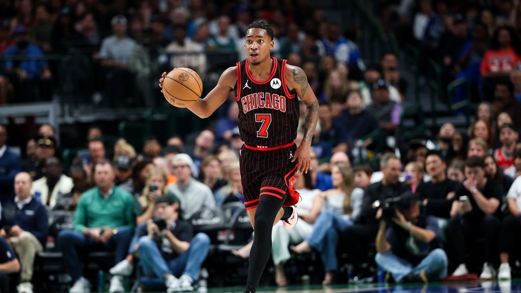 Sources: Hornets waiving recently acquired Rob Dillingham - ESPN