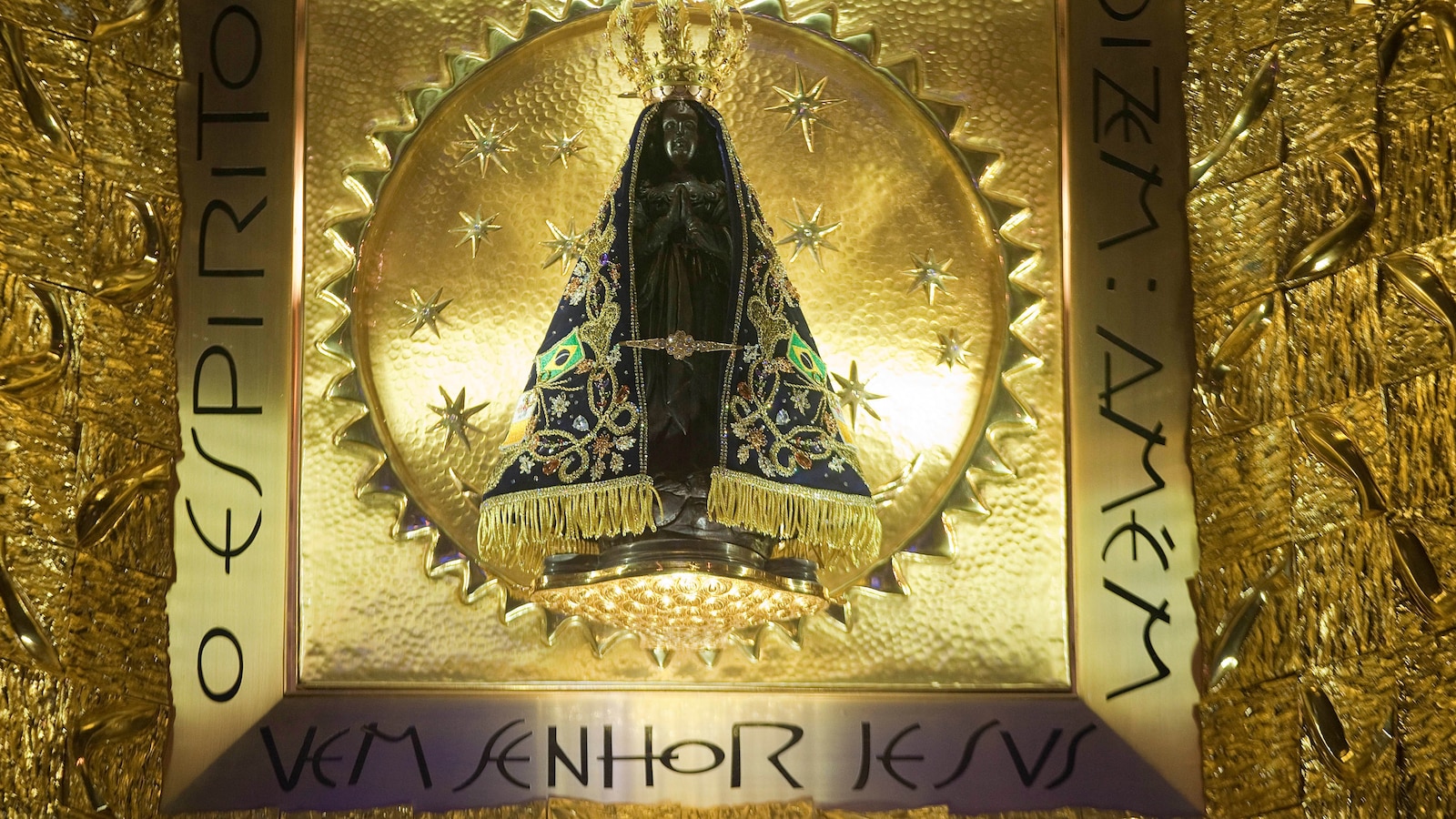 What to know about the viral claim about Brazil's patron saint jolting a tight presidential race