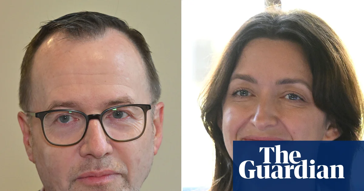 Rumoured frontrunner David Shoebridge launches leadership bid ahead of Greens ballot at party retreat