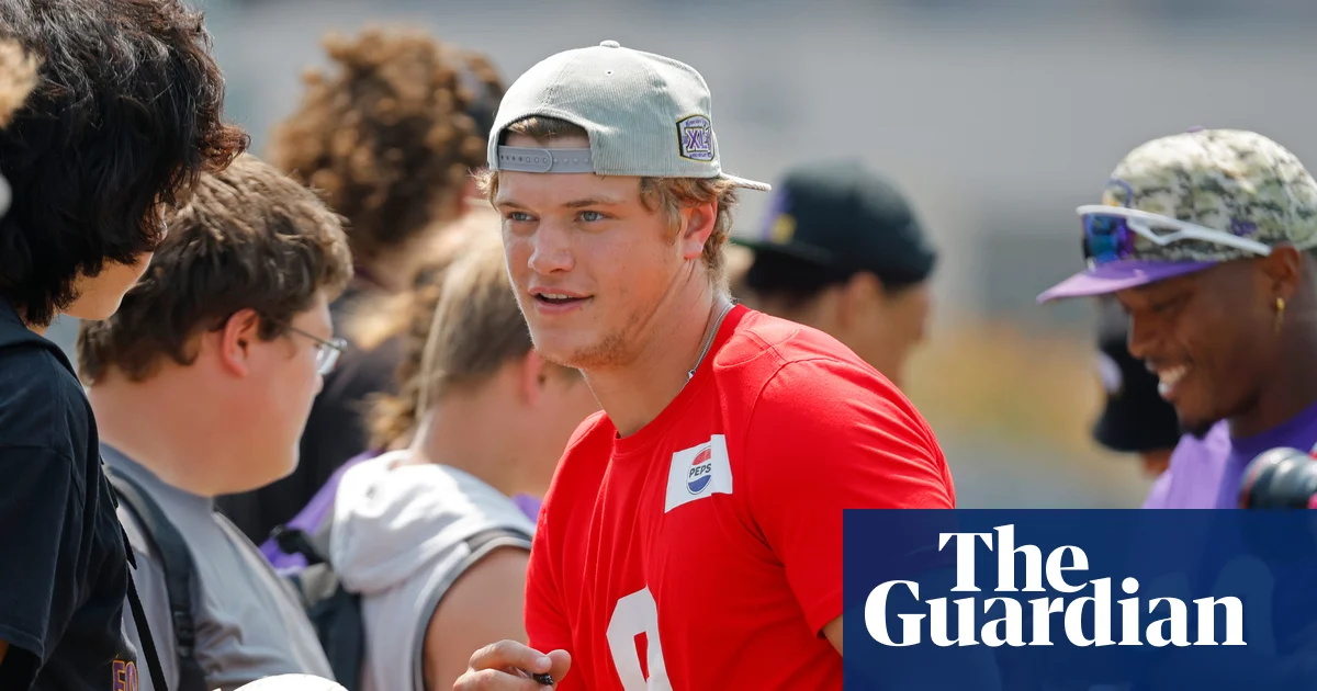 Giants trade for Vikings quarterback JJ McCarthy with Jaxson Dart ruled out for season