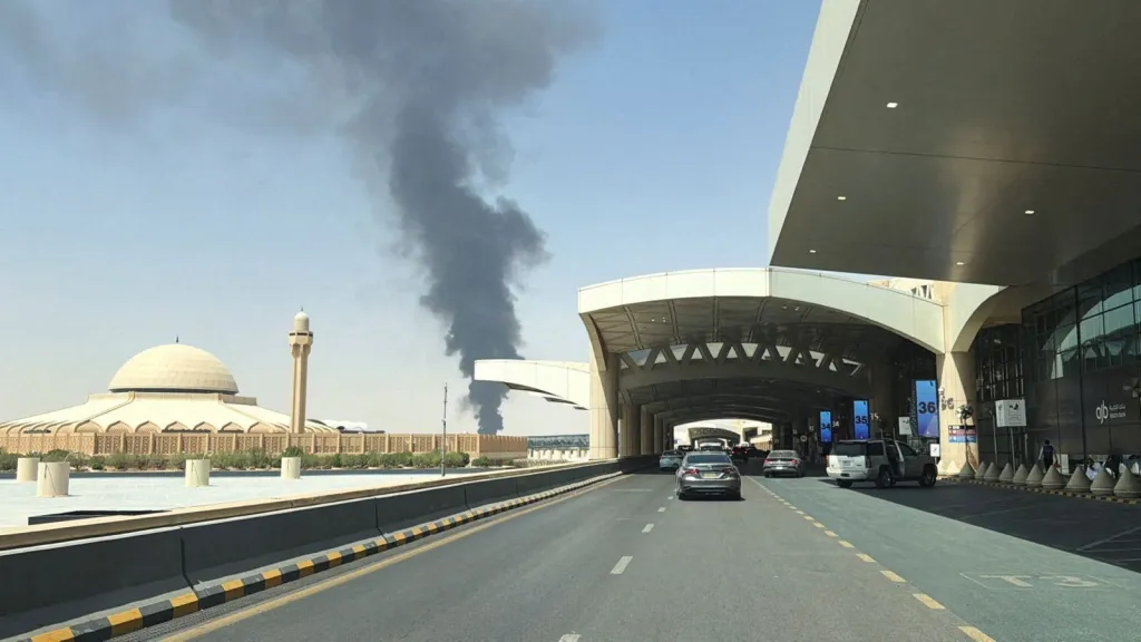 Large plume of black smoke rises from the fuel storage area at King Khalid International Airport, in Riyadh, Saudi Arabia, September 19, 2026. (Photo: REUTERS)