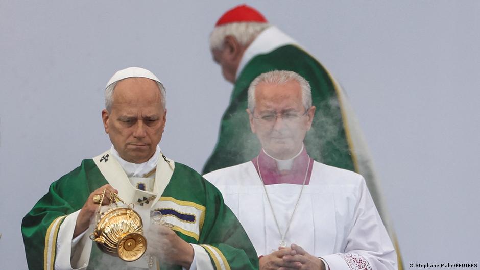 Pope decries 'scourge' of sexual abuse, holds Mass in Lourdes during France visit