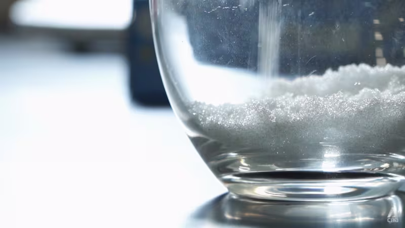 A glass of sodium nitrate.