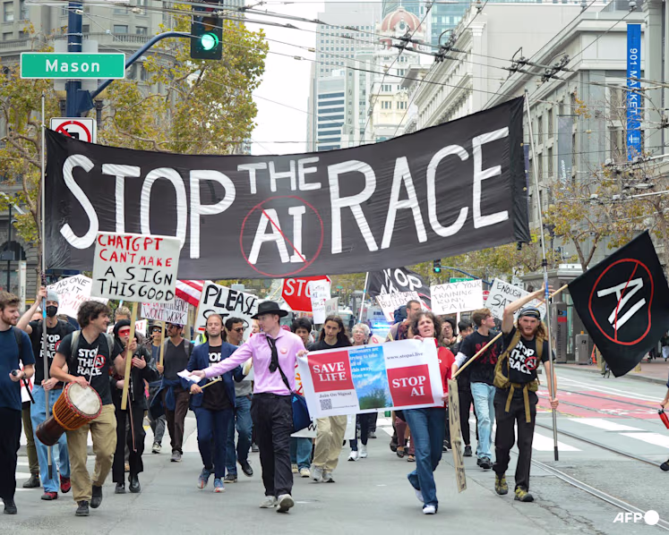 Protesters during a "Stop the AI Race" demonstration calling for a slowdown in the development of advanced artificial intelligence systems in San Francisco, California, on Sep 17, 2026. (Photo: AFP/Karl Mondon)