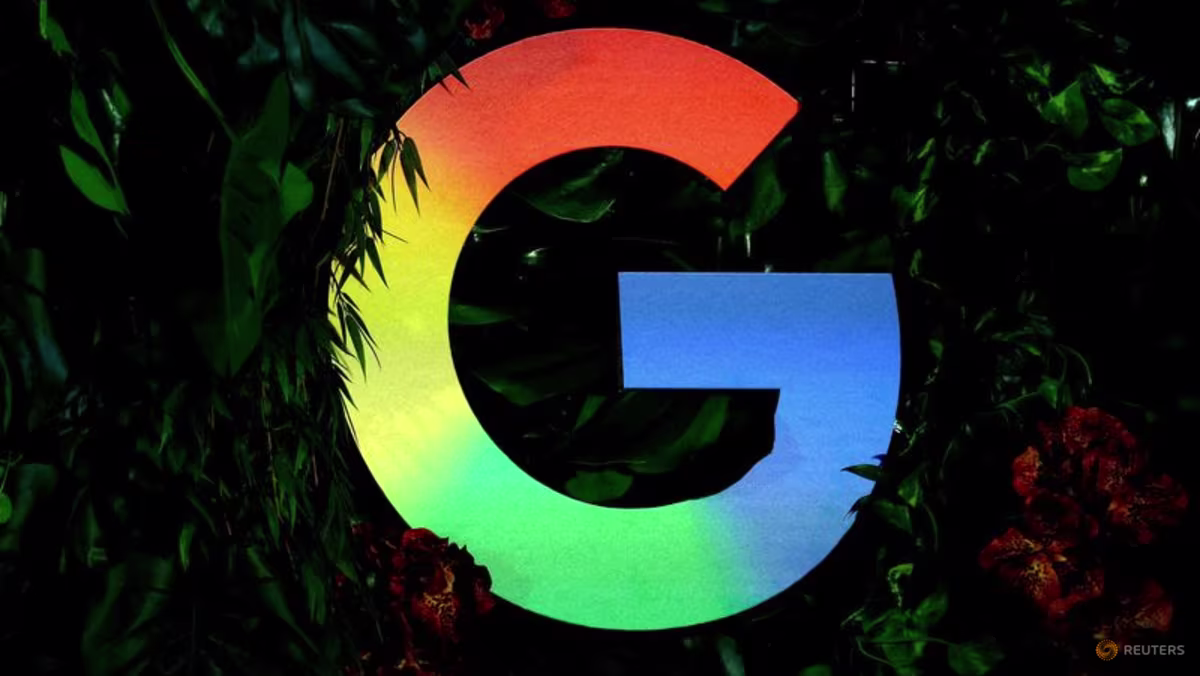 Google asks EU court to suspend order to open up to AI chatbots, search engine rivals