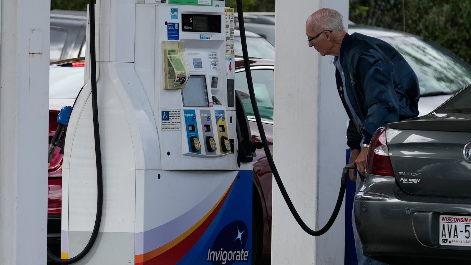 High gas prices are spurring states to waive taxes and regulations amid midterm election
