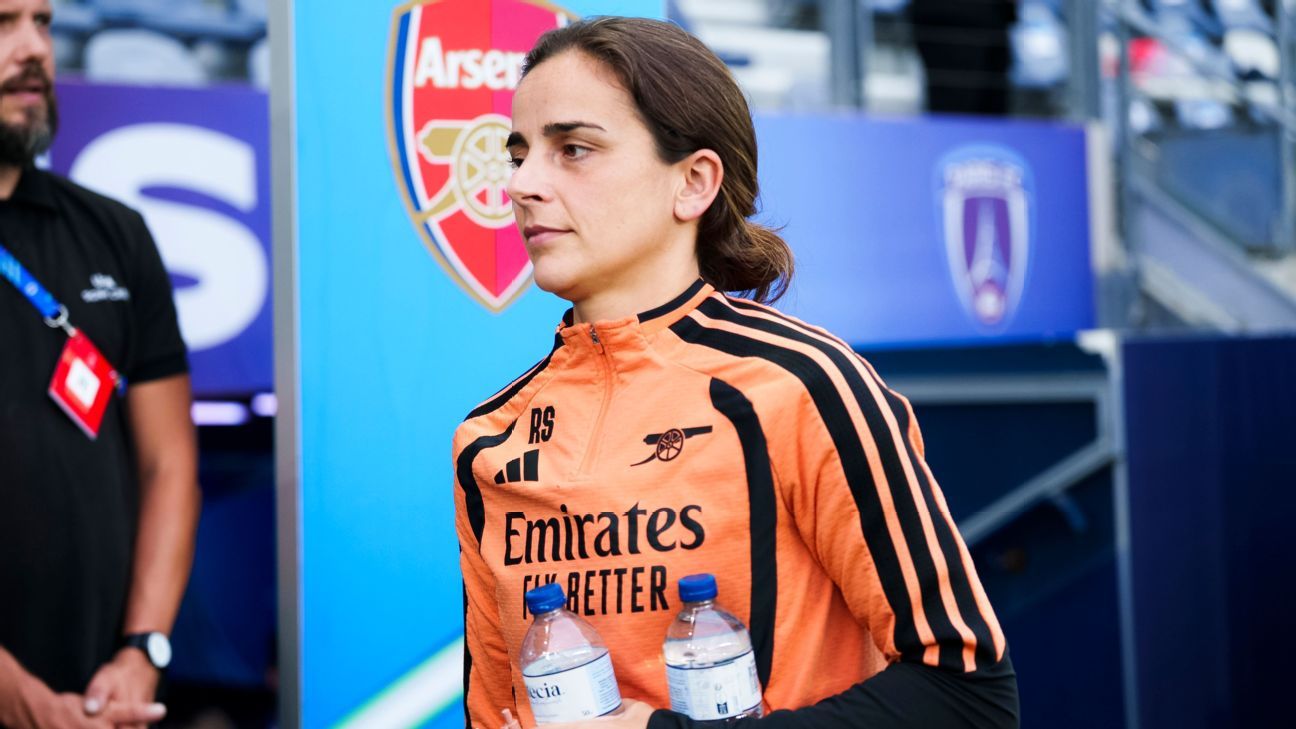 Furious Arsenal boss Slegers skips post-match UWCL presser - sources - ESPN