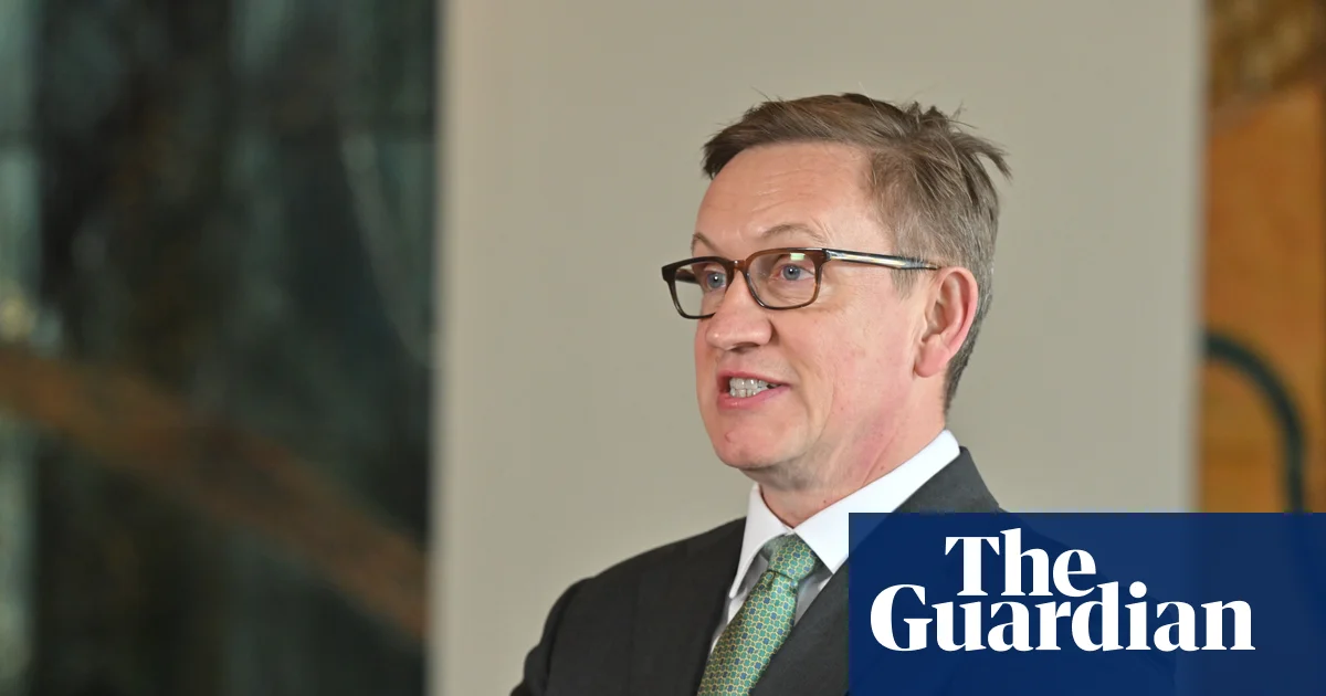 Colleges warned ‘do not try to game’ student visas after last-minute enrolments for cancelled diploma soar