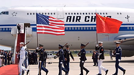 Arrêt sur images du 25 septembre 2026 : Donald Trump accueille Xi Jinping