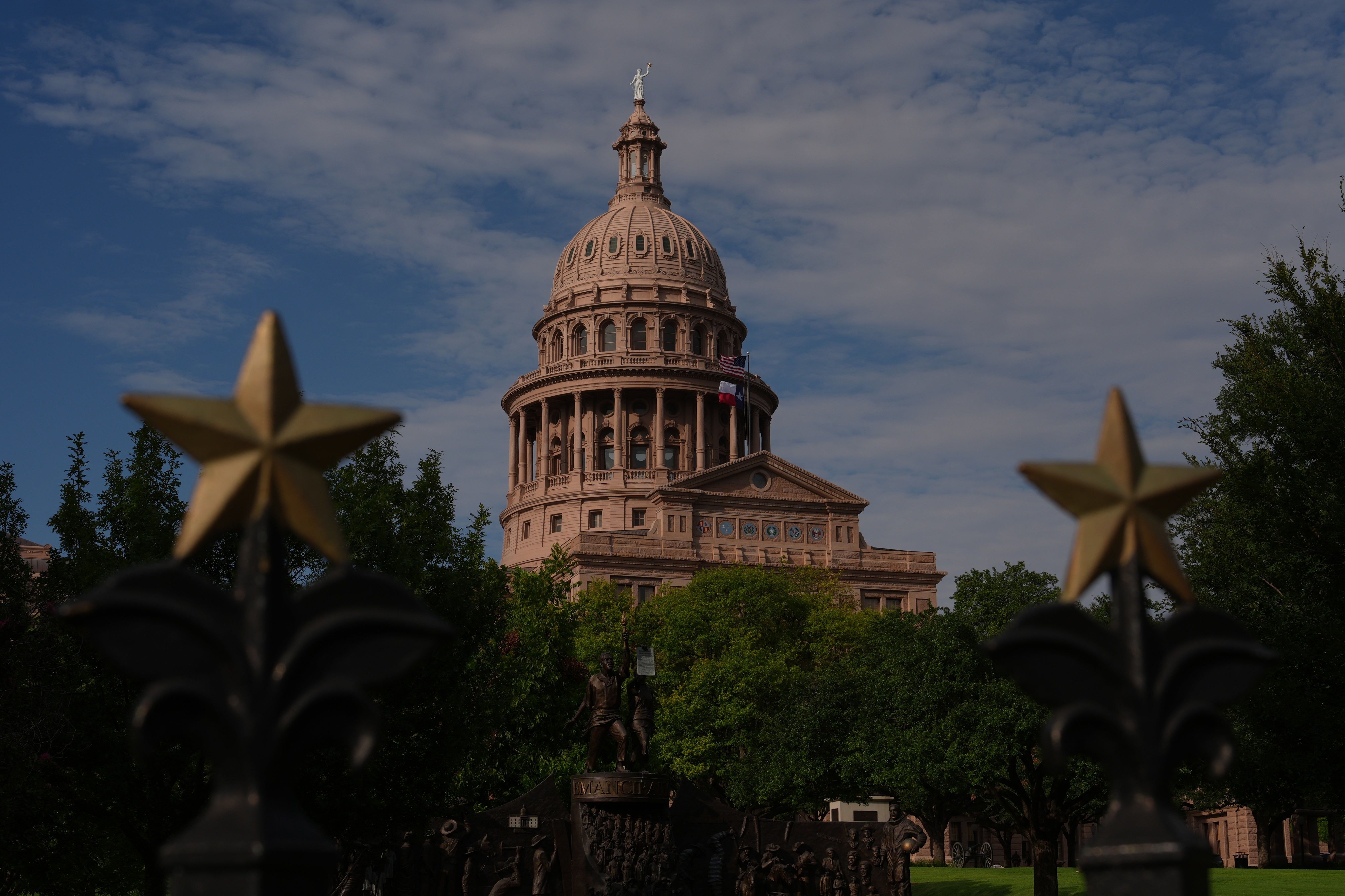 Authorities say a 40-year-old man was arrested on suspicion of plotting to attack the Texas State Capitol