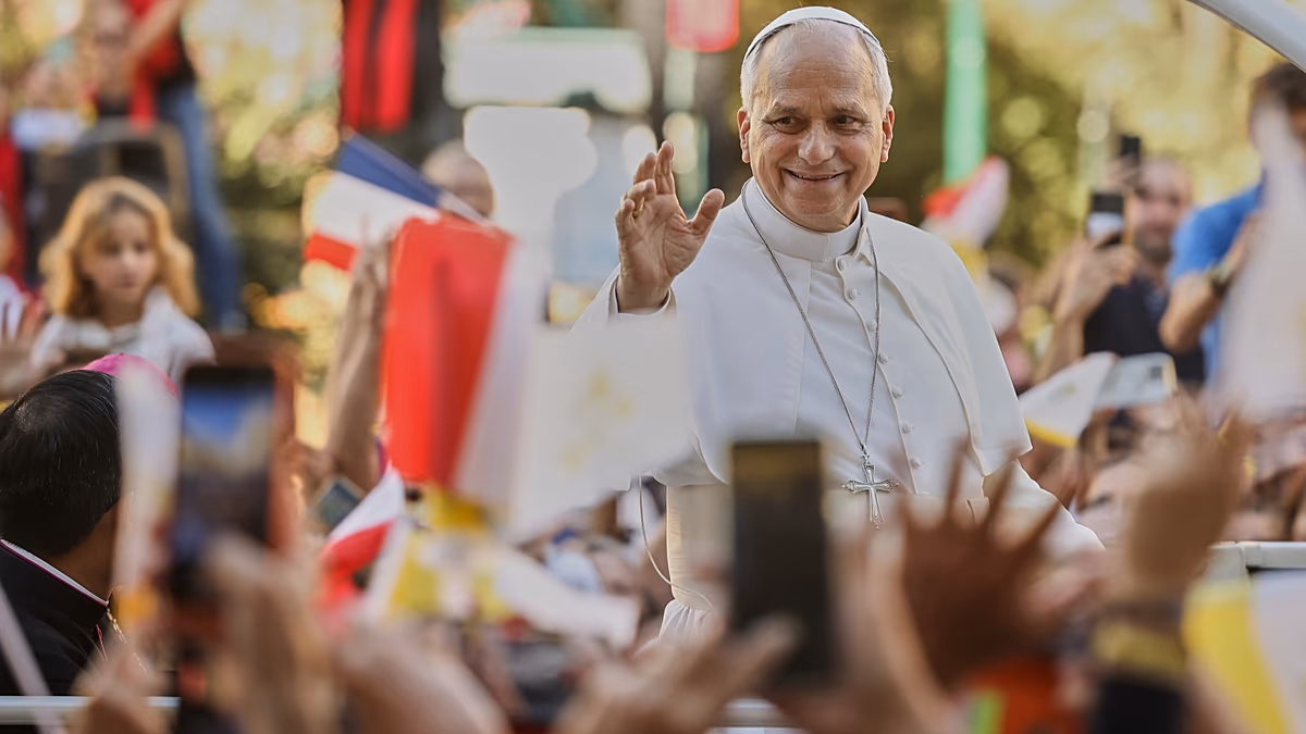 Pope Leo XIV draws huge crowds in Paris as 600,000 await Mass
